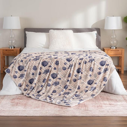 Berkshire Blanket-Classic Heavyweight Warm Soft Printed VelvetLoft® Plush Blanket, King Size Soft Fuzzy Blanket for Couch Sofa Bed, Classic Shells Navy, 90in x 108in